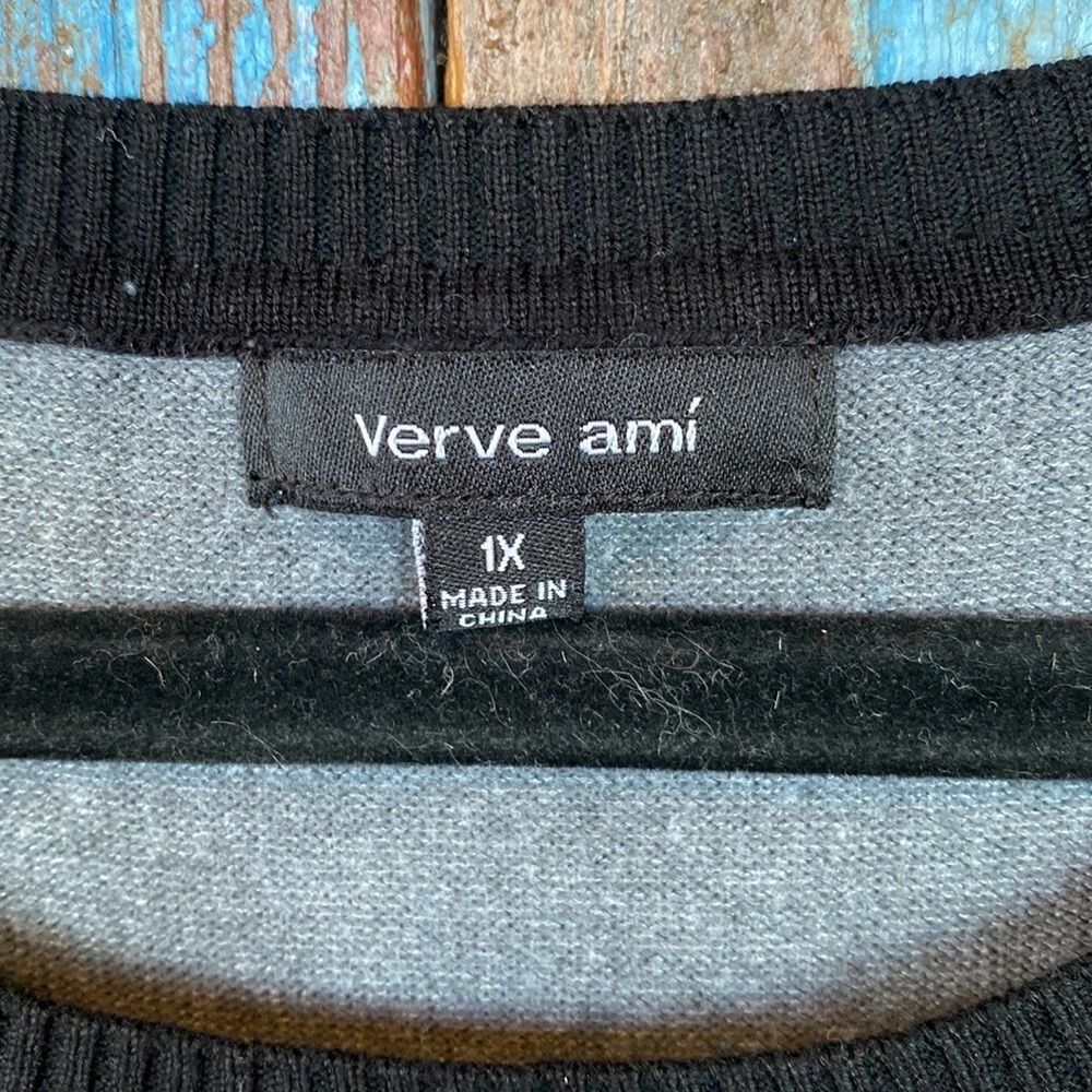 Verve Ami Gray & Black Asymmetrical Sweater Size 1X - Picture 2 of 5
